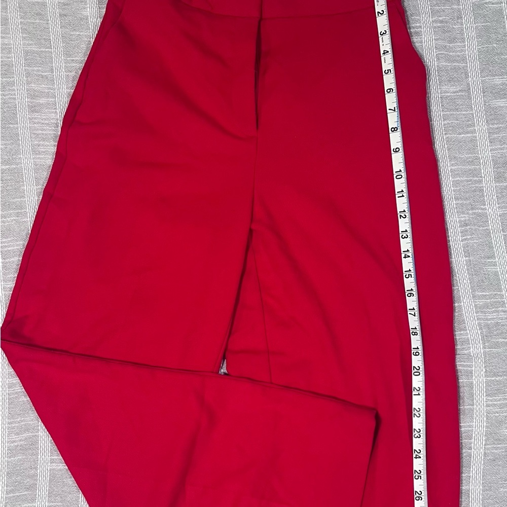 WORTHINGTON RED PANTS. Holiday wear ❤️❤️